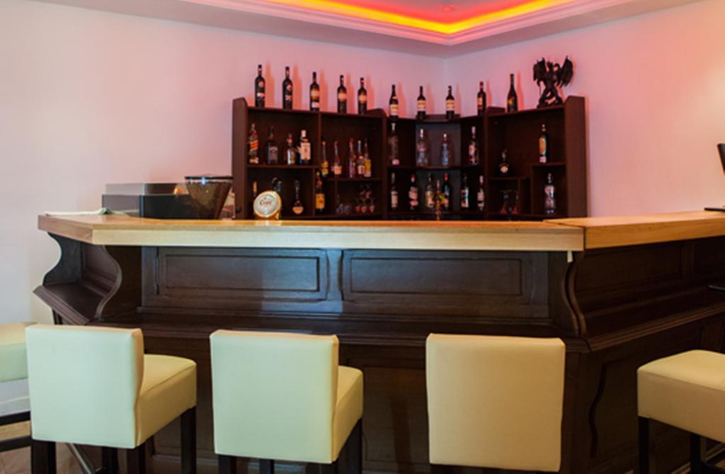 Hotel Rex Сигишоара Екстериор снимка